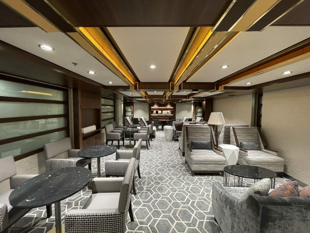 Light grey lounging area on MS Westerdam 